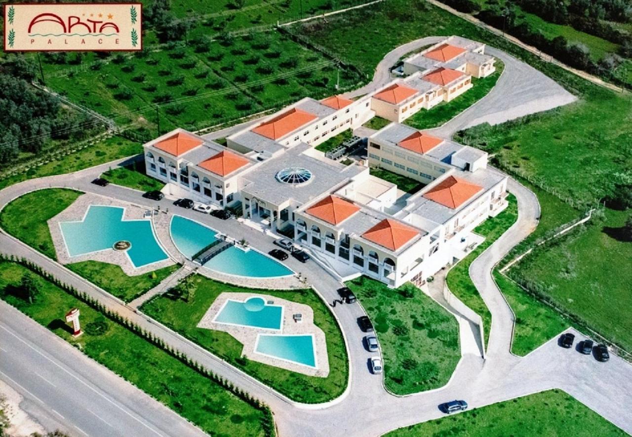 อาร์ตา พาเลซ โฮเต็ล Hotel ภายนอก รูปภาพ
